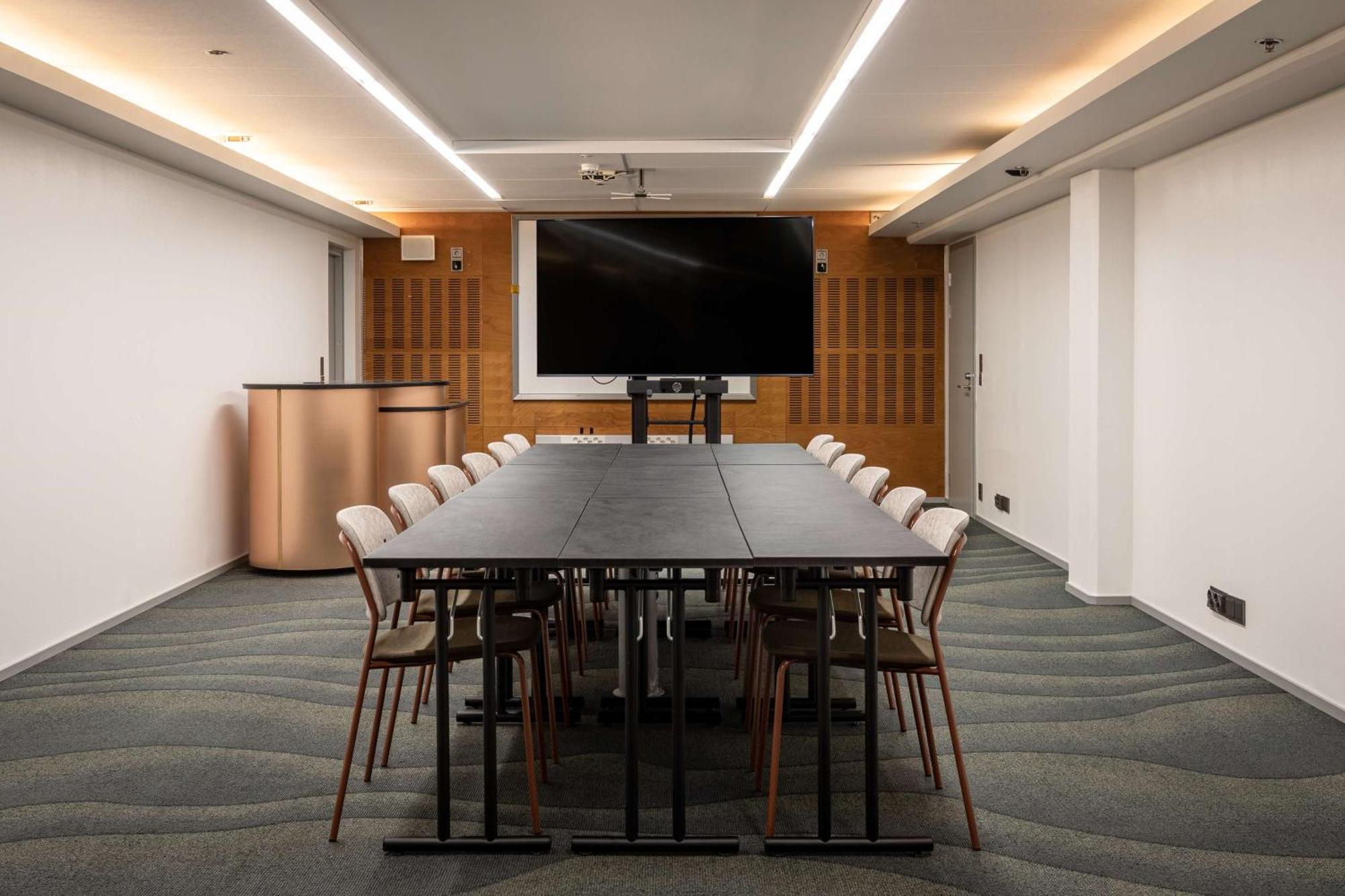 Scandic Helsinki Hub エクステリア 写真