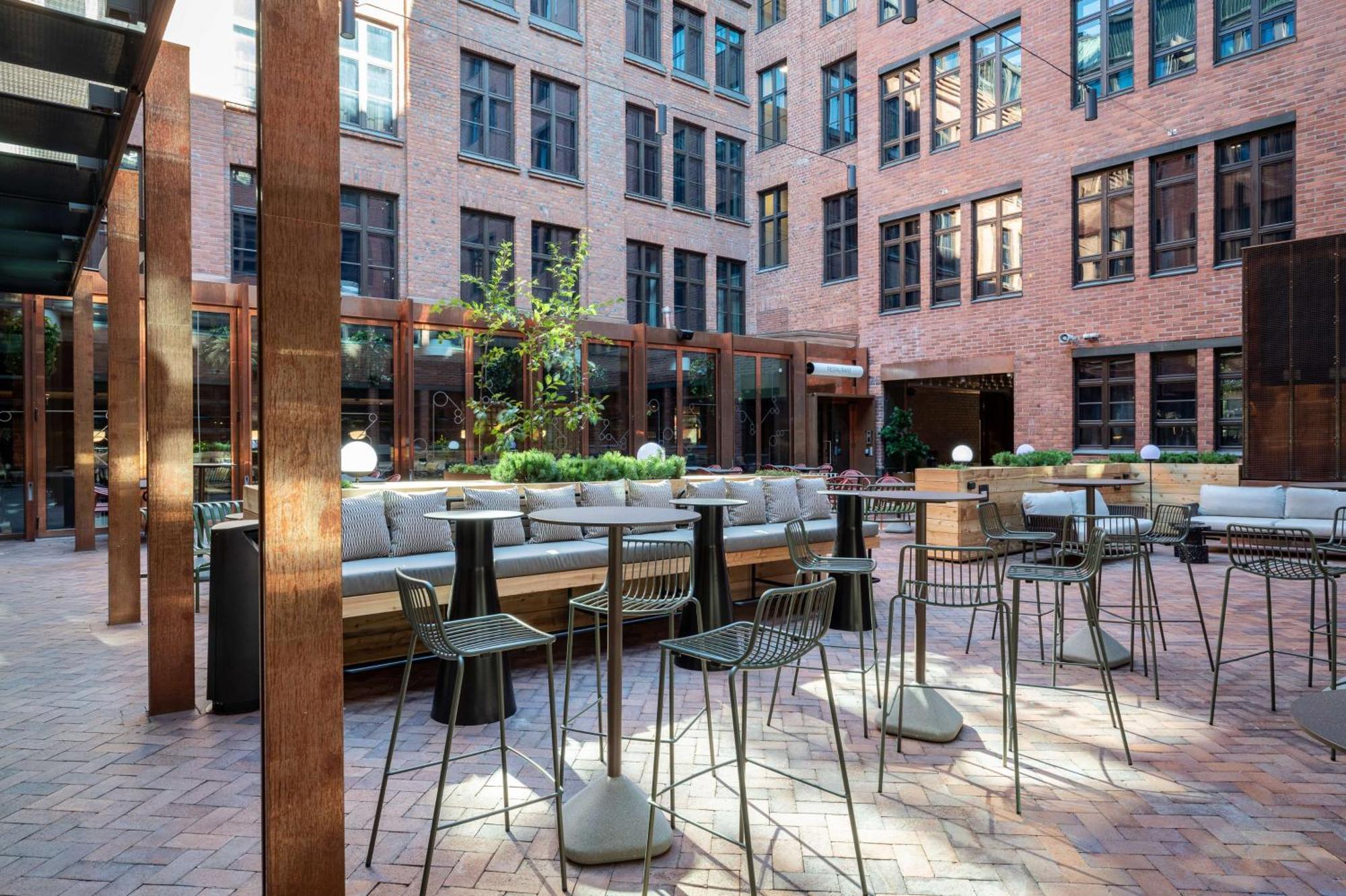 Scandic Helsinki Hub エクステリア 写真