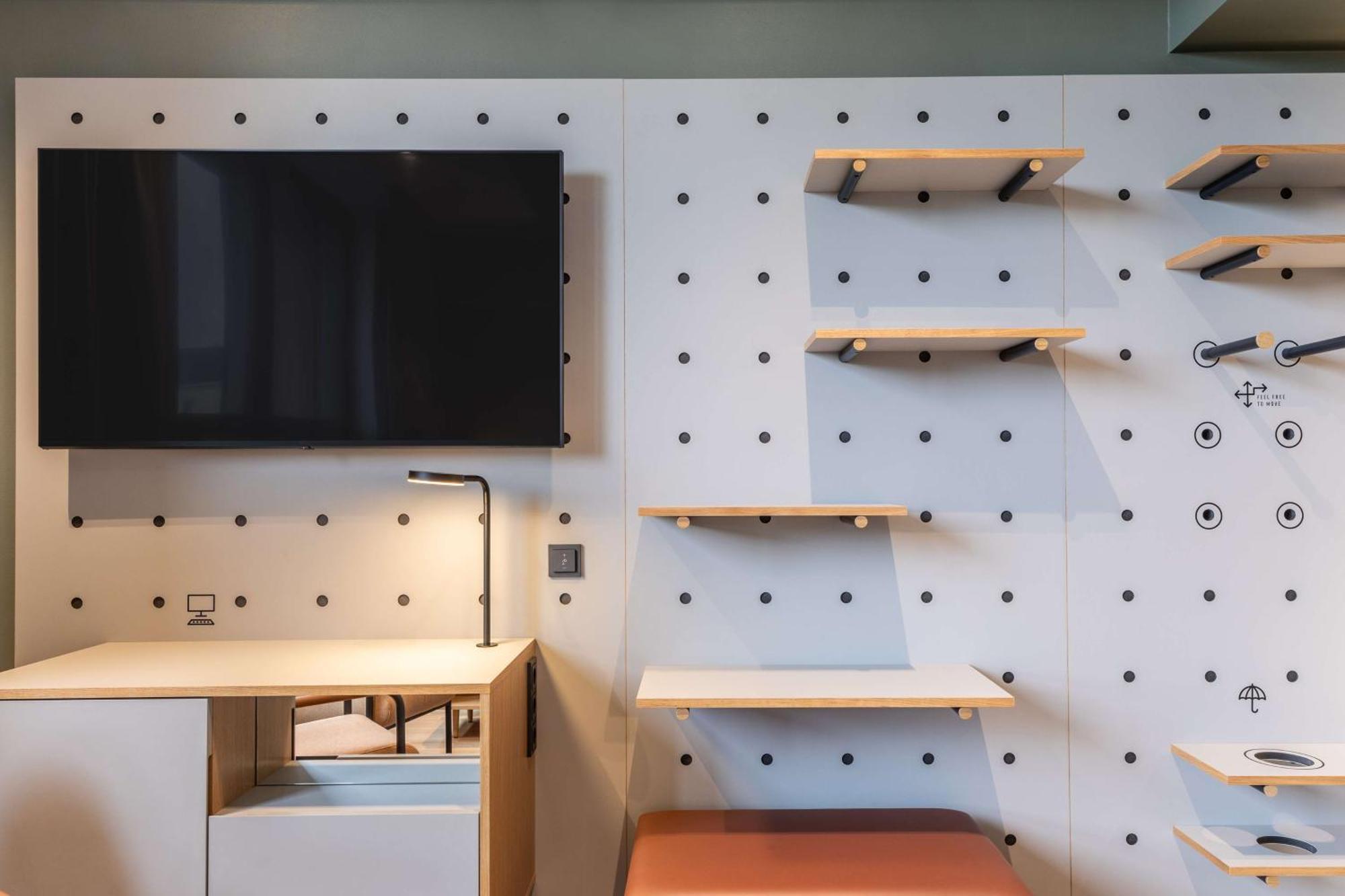 Scandic Helsinki Hub エクステリア 写真
