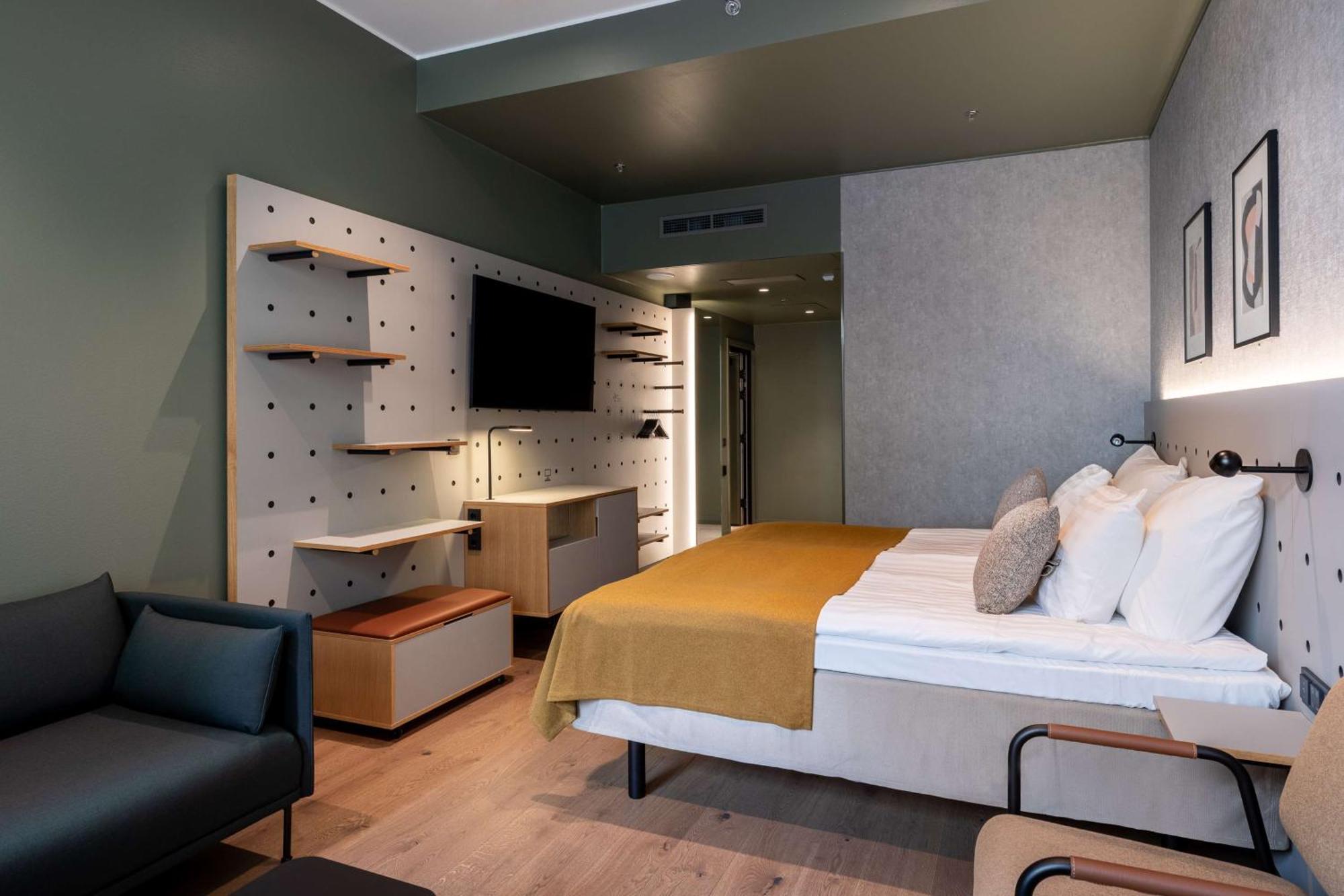 Scandic Helsinki Hub エクステリア 写真